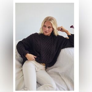 NWT Kathleen Post x Abercrombie & Fitch Curve Love Cream Flare Jeans 30S